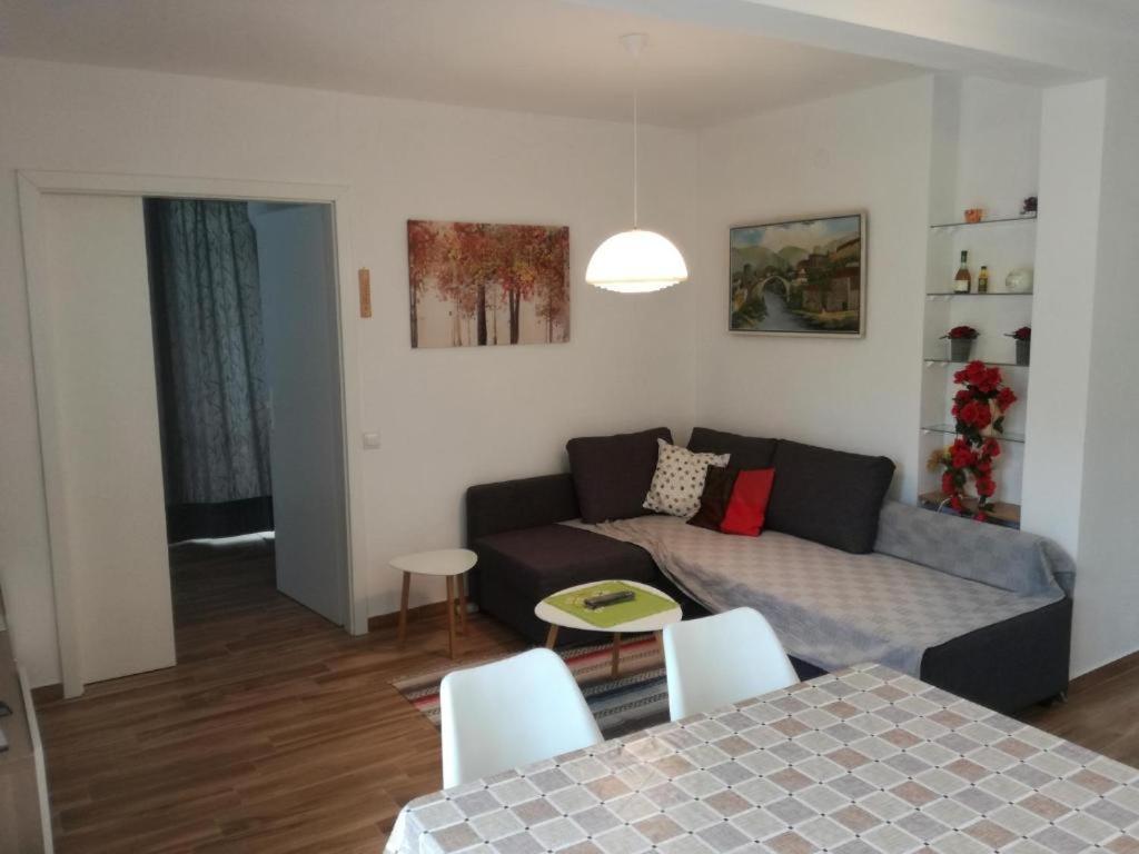 Stanislav Apartment